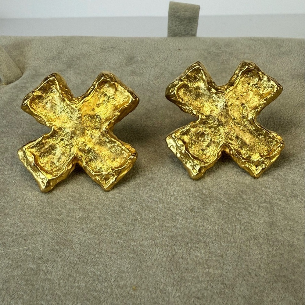 Les Bernard Vc (Vogue) massive cross earrings